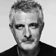 20+ perfiles de «Grego»