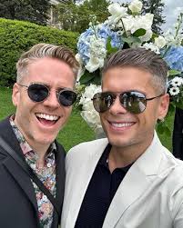 Josh MacKinnon (@themodernjosh) • Instagram photos and videos