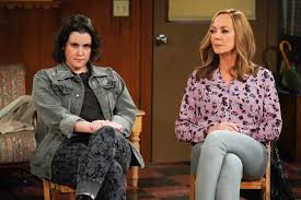 Svu season 18 full episodes. Mom Season 8 Episode 18 Photos My Kinda People And The Big To Do Seat42f