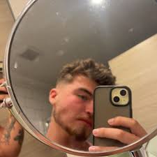 Very proud big brother/coach moment❤️ my little brother @marcusmchugh1967  completing his first 20 week diet for holiday losing a total of 19kg in 20  weeks time 81.5-62.5kg 👏 staying consistent to the