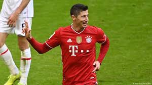 Dortmund's defense switched off for bayern's second in the 49th, set up by alphonso davies and scored by müller after lewandowski's heel took the ball past gregory kobel. Robert Lewandowski The Unbelievable Bundesliga Stats Sports German Football And Major International Sports News Dw 20 03 2021