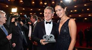 Последние твиты от bastian schweinsteiger (@bschweinsteiger). Bastian Schweinsteiger Und Ana Ivanovic Erwarten Zweites Kind