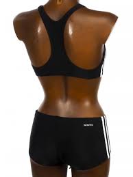 Un bas de maillot de bain forme shorty pour pratiquer vos activités aquatiques en toute tranquillité. Adidas Maillot De Bain Natation Shorty 2 Pieces Femme Inf Ec3s Black Wht 2p L Adidas Tightr