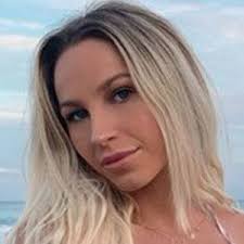 Meghan Marie's Instagram, Twitter & Facebook