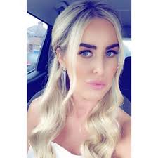 Charlotte Murphy✌ (@CharlMurphy_x)