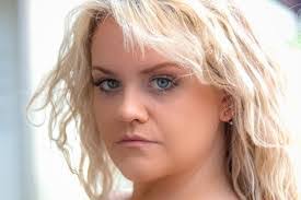 Tara Shaffer's Instagram, Twitter & Facebook