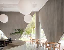 Jagged Windows Pierce Studio Cadena S Masa Bakery In Bogota Modern Interior Design Modern Cafe Decor Interior Design