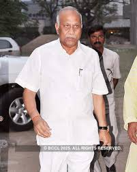 Dr Manmohan Daga at Nagpur Bhushan Puraskar 2011 at LAD College in Nagpur