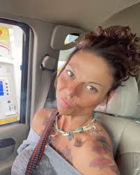 Mitzi Stout's Instagram, Twitter & Facebook