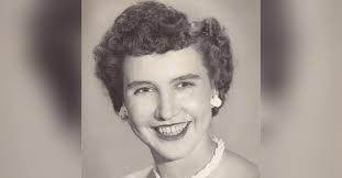 Mrs. Laura Bell Derden Smith Obituary