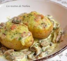 Recette Pommes De Terre Farcies Au Lard Et Reblochon Champignons A La Creme 750g Recette Recettes De Cuisine Recette Recette Pomme