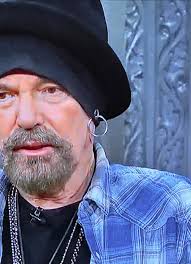 Literally cannot stop staring at this image of Billy Bob Thornton. I feel  like a tourist in awe of an Ancient Greek statue