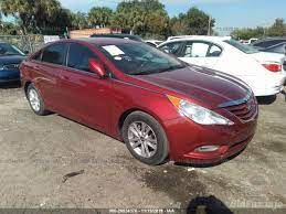 Maybe you would like to learn more about one of these? Hyundai Sonata Gls 2013 Red 2 4l Vin 5npeb4ac8dh698723 Free Car History