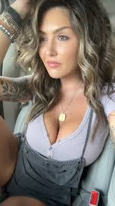 Misty James's Instagram, Twitter & Facebook