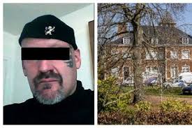 Tom Spier heeft black-out tijdens reconstructie van moord op vader (90):  “We hopen straks de volle waarheid te kennen” (Kortrijk)