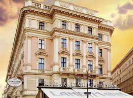 Franz landtmann opened 'vienna's most elegant café' on october 1st, 1873. Locations Cafe Wien