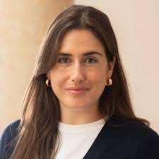 Chantal Cox's Instagram, Twitter & Facebook