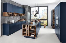 .diseño sobre la técnica, descuidándose el control de los contaminantes que se desprenden de la cocción: Diseno De Cocinas Contemporaneo Cocina Otras Zonas De Artea Sukaldeak