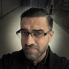 COBRA KAI star Rayna Vallandingham (Zara Malik) has arrived to the red  carpet premiere