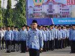 Penetapan formasi cpns 2021 pemkab aceh singkil download file 2. Awal Tahun 2020 Pns Di Pemkab Gresik Gigit Jari Gajinya Hingga Sekarang Belum Diterima Surya