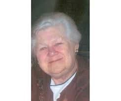 Tracy Philhower's Instagram, Twitter & Facebook