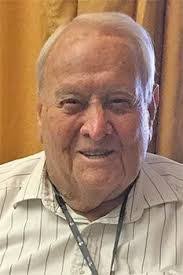 Kenneth Caswell's Instagram, Twitter & Facebook