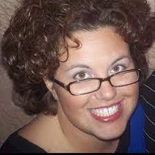 Amy Holsinger's Instagram, Twitter & Facebook