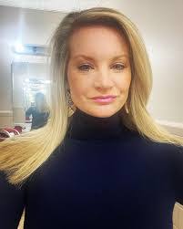 Anne Sager's Instagram, Twitter & Facebook