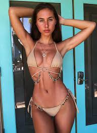 Brit Manuela - Free sexy pics, galleries & more at Babepedia