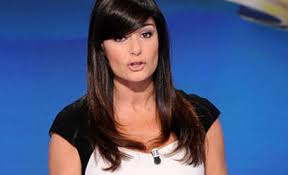 Ilaria d'amico lascia sky calcio show, il post partita domenicale della serie a che conduce dal 2003. Ilaria D Amico Lascia Sky Dopo 18 Anni Il Saluto Commosso Della Compagna Di Buffon Areanapoli It