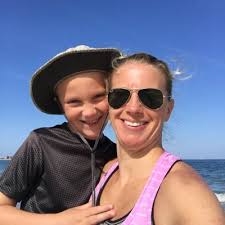 Kellie MacDonald (@kakosewski)