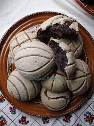 Dark Chocolate Conchas Pan Dulce Recipe Mexican Sweet Breads Mexican Dessert Recipes Mexican Pastries