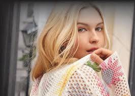 ppv30i17 by Door County Pulse