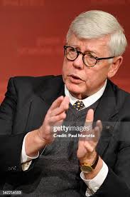 22 Photos & High Res Pictures