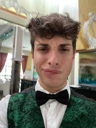 Bin ich hässlich? Bitte sei ehrlich, ich bin ein 17-jähriger Kerl. :  r/amiugly