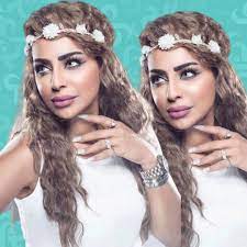 *نبدة بسيطة عن البوتكس وفعاليته ودوره فى عمليات التجميل. Ù…Ø±Ø§Ù… Ø§Ù„Ø¨Ù„ÙˆØ´ÙŠ ÙÙŠ Ø¹Ø¯Ø© Ø£Ø¹Ù…Ø§Ù„ ÙˆØ´Ù‚ÙŠÙ‚ØªÙ‡Ø§ Ù‡Ù†Ø¯ ØºØ§Ø±Ù‚Ø© ÙÙŠ Ø§Ù„ØªØ¬Ù…ÙŠÙ„ Ù…Ø¬Ù„Ø© Ø§Ù„Ø¬Ø±Ø³