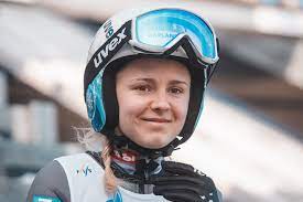 Am ende steht platz fünf. Skisprung Weltcup Damen Osterreich Gewinnt Knappes Teamspringen In Ljubno Skispringen Com