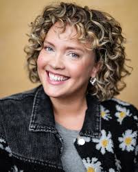 Katee Owen tumblr - a gallery of her most sensual posts