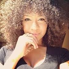 Leandra Rivera's Instagram, Twitter & Facebook