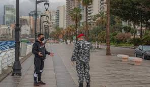 وفي العادة يفرض حظر التجوال من قبل الحكومة. Ø§Ù„Ù…Ø±ÙƒØ²ÙŠØ© Ø§Ù‚ÙØ§Ù„ Ø§Ù„Ø¨Ù„Ø¯ Ù„Ø£Ø³Ø¨ÙˆØ¹ÙŠÙ† Ù…Ø§Ø°Ø§ Ø¹Ù† Ø§Ù„Ø§Ø³ØªØ«Ù†Ø§Ø¡Ø§Øª ÙˆÙ…Ù†Ø¹ Ø§Ù„ØªØ¬ÙˆÙ„