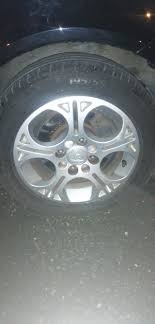 Leaky tire paste the tires. 8 Minit Perjalanan Tayar Bocor Motor Dan Kereta 24jam Kl Facebook