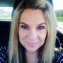 Lisa Ducote's Instagram, Twitter & Facebook