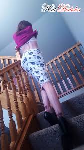 Fast connection means that you can meet more people. Just Got Home From Work Watch Me Strip Out Of My F Avorite Skirt Happy Tuesday D X Album Pgw Reddit Nsfw