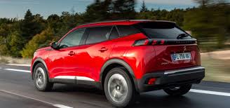 Essai Nouveau Peugeot 2008 2020 Notre Avis Sur Le Bluehdi 130 Eat8 L Automobile Magazine