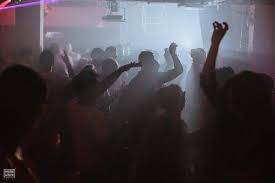 Packed to its industrial ceiling pipes come friday night, this cavernous bunker is a popular stomping ground for hoxton nights out. From Ja Rule To Justin Timberlake Hoxton Square Bar Kitchen Facebook