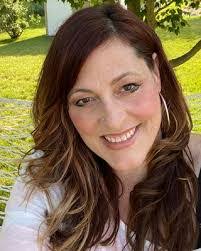 Robin Sparks's Instagram, Twitter & Facebook