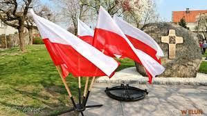 Historia polskiej flagi jest długa i niezwykle ciekawa. 2 Maja Dzien Flagi Rzeczypospolitej Polskiej Kocham Wielun Wiadomosci I Ciekawostki Z Wielunia I Okolic