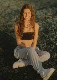 Sydney Vezina - Free pics, galleries & more at Babepedia