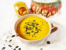Pui vasul pe foc şi, după câteva clocote, stingi focul. Supa De Dovleac Cu Ghimbir Si Turmeric Retetele Mele Dragi