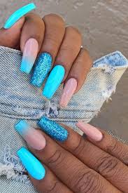 As i mentioned earlier, i am seeing more and more black and red ombre nails when i go out and i absolutely love the look. 50 Beautiful Ombre Nails That Are Perfect For Every Season